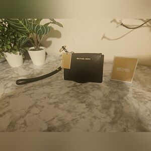 Michael Kors Card Wallet Wristlet NWT